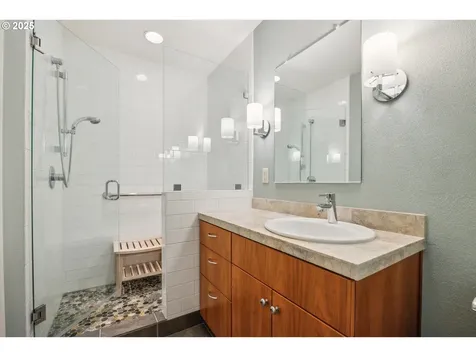 15 Cellini Court Lake Oswego OR 97035