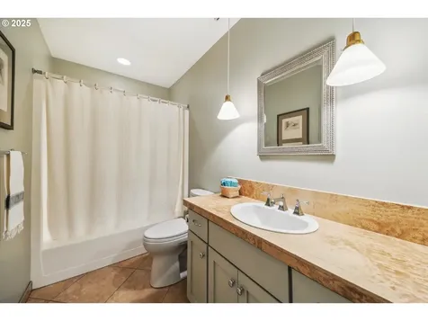 15 Cellini Court Lake Oswego OR 97035