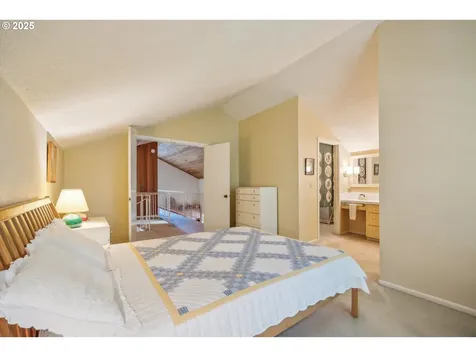 15 Cellini Court Lake Oswego OR 97035