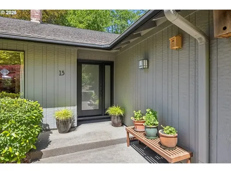 15 Cellini Court Lake Oswego OR 97035