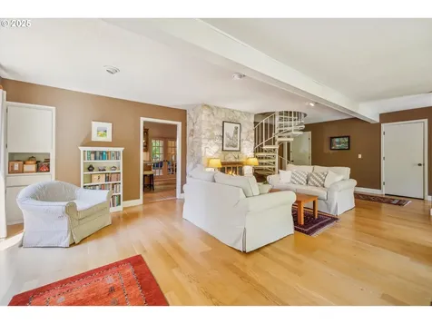 15 Cellini Court Lake Oswego OR 97035