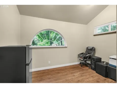 1387 Windsong Court NW Salem OR 97304