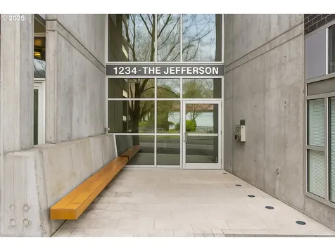 1234 SW 18th Avenue Portland OR 97205