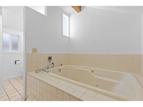 6538 NE Logan Road Lincoln City OR 97367