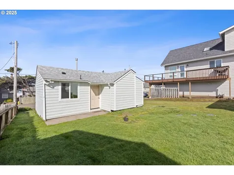 6538 NE Logan Road Lincoln City OR 97367