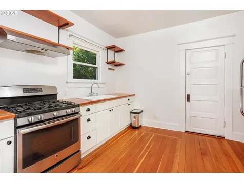 5415 NE 17th Avenue Portland OR 97211