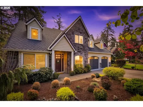 15498 SE River Forest Drive Milwaukie OR 97267