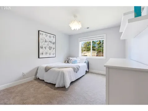 15498 SE River Forest Drive Milwaukie OR 97267