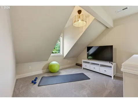15498 SE River Forest Drive Milwaukie OR 97267