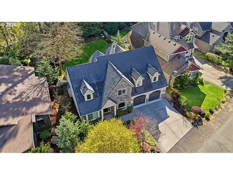 15498 SE River Forest Drive Milwaukie OR 97267
