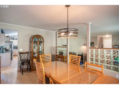 258 Hunter Hill Lane Roseburg OR 97471