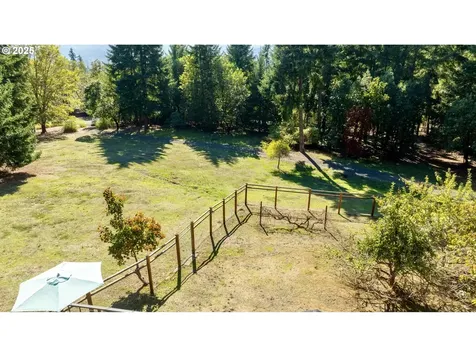 258 Hunter Hill Lane Roseburg OR 97471