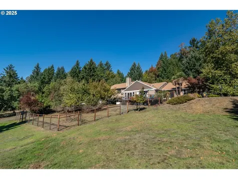258 Hunter Hill Lane Roseburg OR 97471