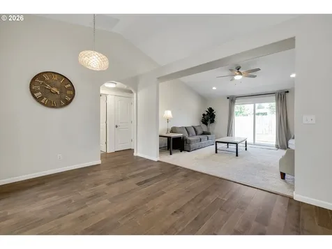12861 Marysville Lane Oregon City OR 97045