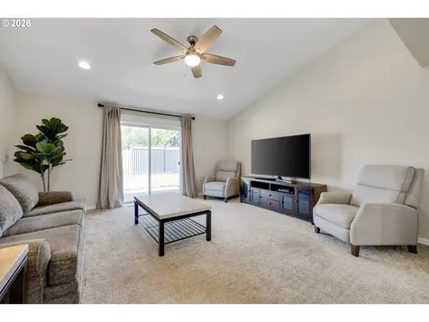 12861 Marysville Lane Oregon City OR 97045