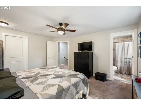 13216 Autumn Lane Oregon City OR 97045