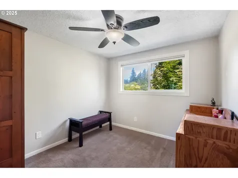 13216 Autumn Lane Oregon City OR 97045