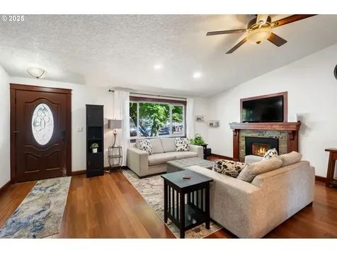 13216 Autumn Lane Oregon City OR 97045