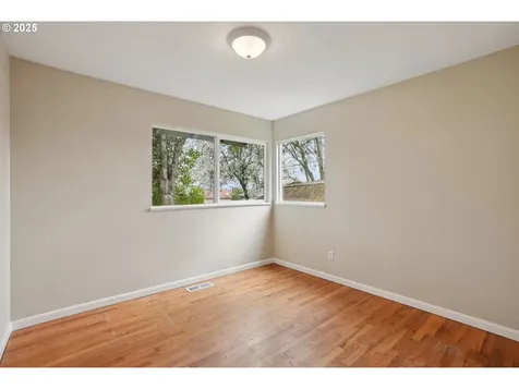 2950 NE 121st Avenue Portland OR 97220