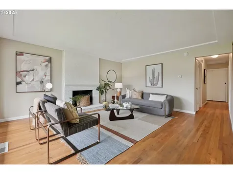 2950 NE 121st Avenue Portland OR 97220