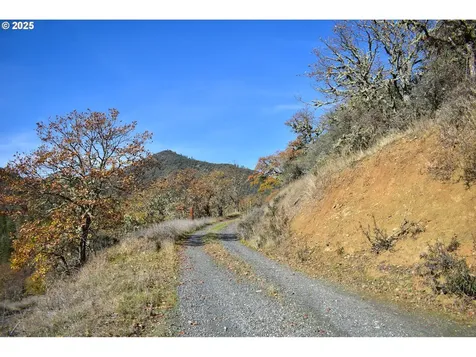 1379 Humbug Creek Road Applegate OR 97530