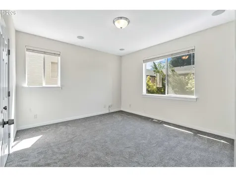 241 SW 105th Terrace Portland OR 97225