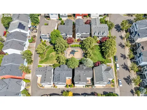 241 SW 105th Terrace Portland OR 97225
