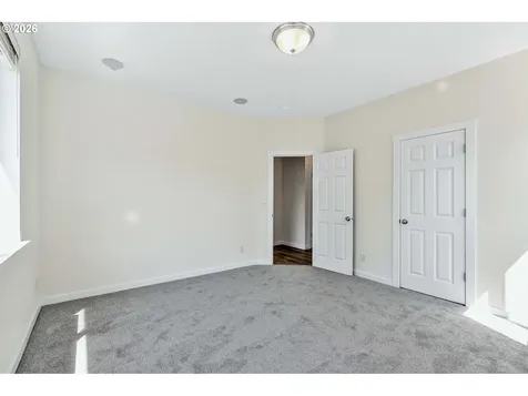 241 SW 105th Terrace Portland OR 97225