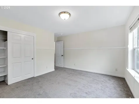 241 SW 105th Terrace Portland OR 97225