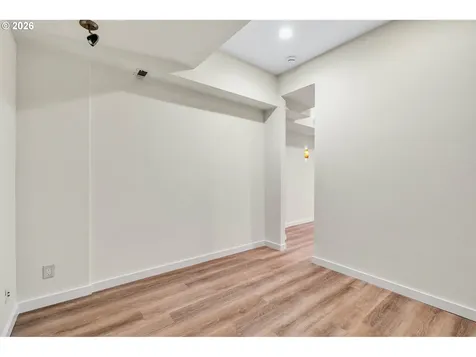 241 SW 105th Terrace Portland OR 97225