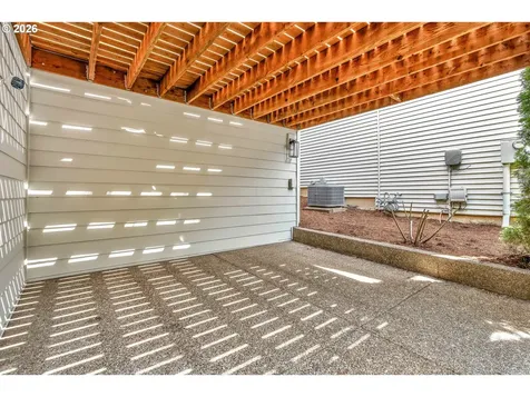 241 SW 105th Terrace Portland OR 97225