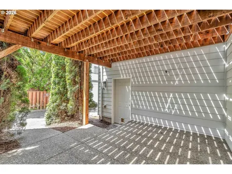 241 SW 105th Terrace Portland OR 97225