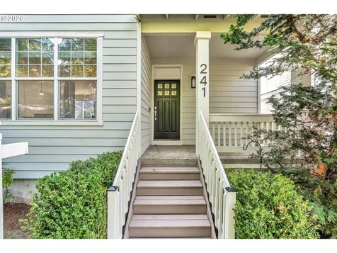 241 SW 105th Terrace Portland OR 97225