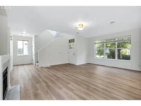 241 SW 105th Terrace Portland OR 97225