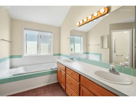 16648 SW Jordan Way Portland OR 97224