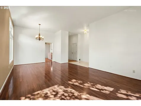 16648 SW Jordan Way Portland OR 97224