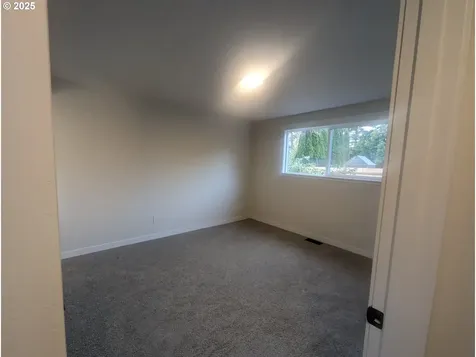 8009 SW Mapleleaf Street Portland OR 97223