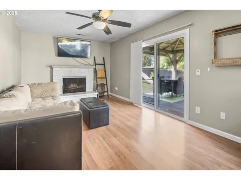 5017 SE 31st Street Gresham OR 97080