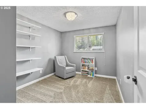 5017 SE 31st Street Gresham OR 97080