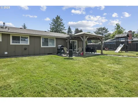 5017 SE 31st Street Gresham OR 97080