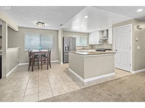 5017 SE 31st Street Gresham OR 97080
