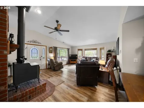 33817 Gage Road Mitchell OR 97750