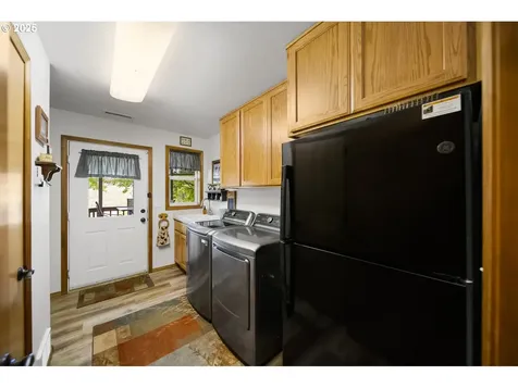 33817 Gage Road Mitchell OR 97750