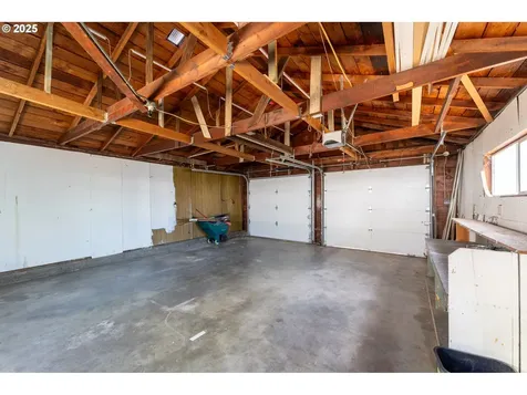 2209 F Street Vancouver WA 98663