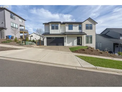 3302 Felton Street S Salem OR 97302
