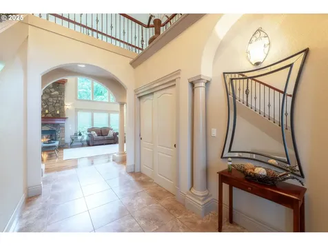 1637 Ptarmigan Street NW Salem OR 97304
