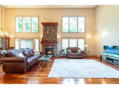 1637 Ptarmigan Street NW Salem OR 97304