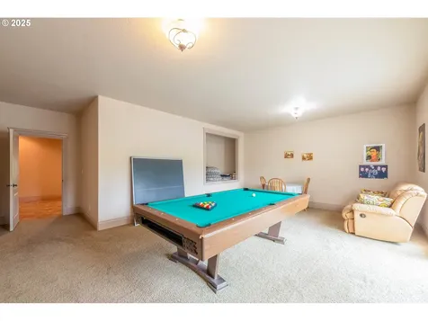 1637 Ptarmigan Street NW Salem OR 97304