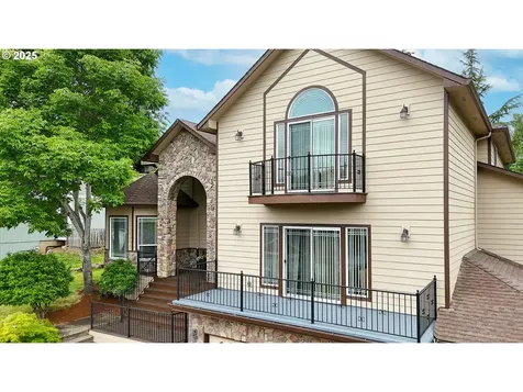 1637 Ptarmigan Street NW Salem OR 97304