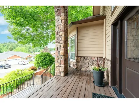 1637 Ptarmigan Street NW Salem OR 97304